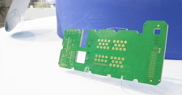 Výrobce desek plošných spojů SprintPCB, vysoce kvalitní řešení pro každé odvětví