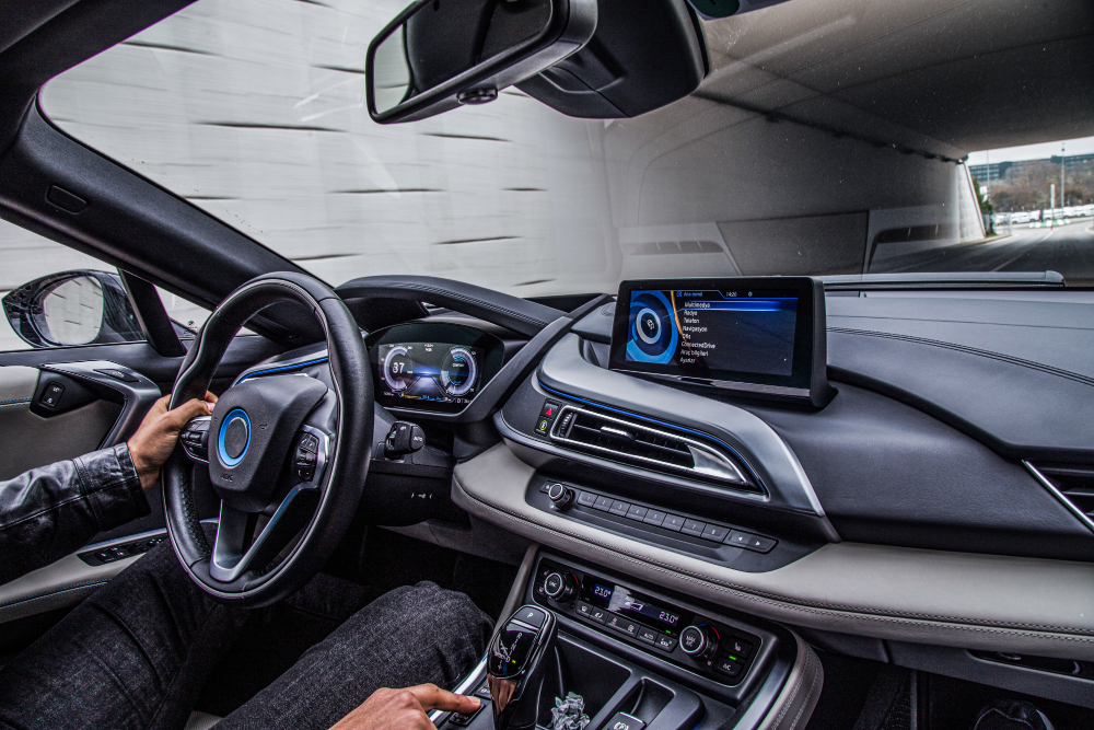 Automobilová elektronika